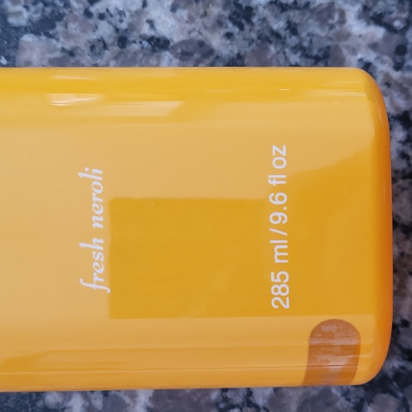 Essential Elements BATHE SHOWER GEL FRESH Neroli 9.6 fl oz new in pump - Picture 3 of 8